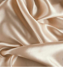 Load image into Gallery viewer, Shorts de Seda