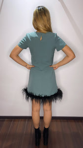 Vestido plumas premium